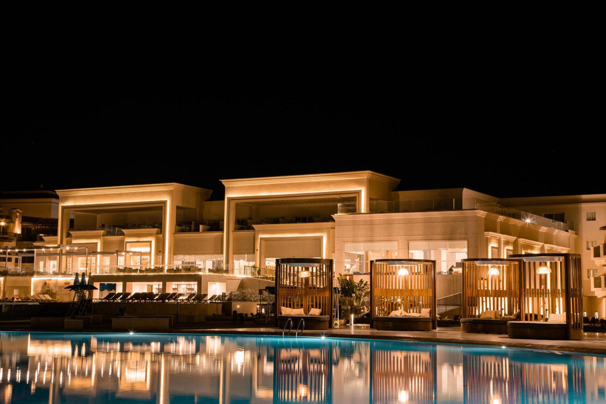 The V Luxury Resort Sahl Hasheesh Hurghada Exterior photo The Westin Resort Marina El Alamein