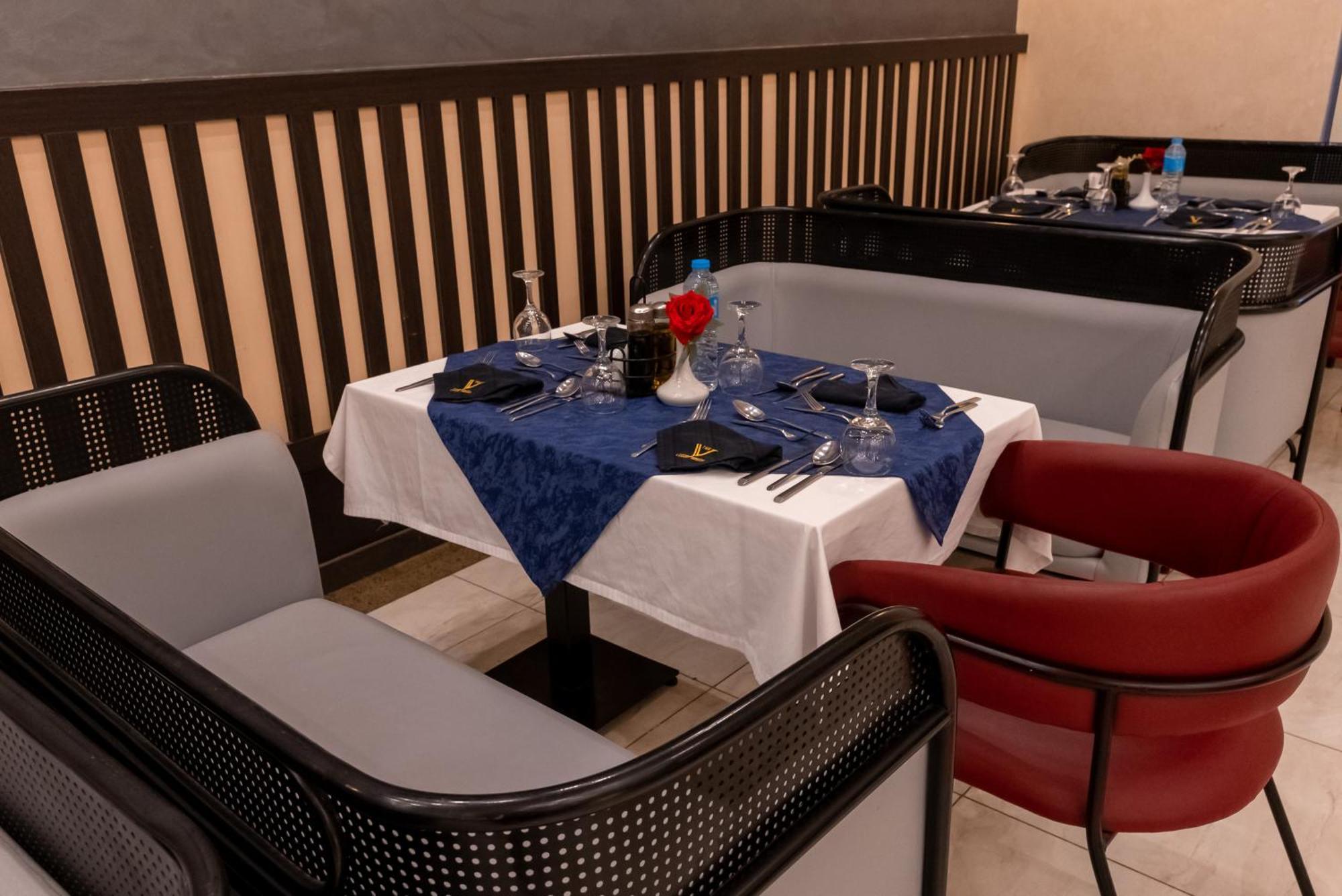 The V Luxury Resort Sahl Hasheesh Hurghada Exterior photo A restaurant in the hotel