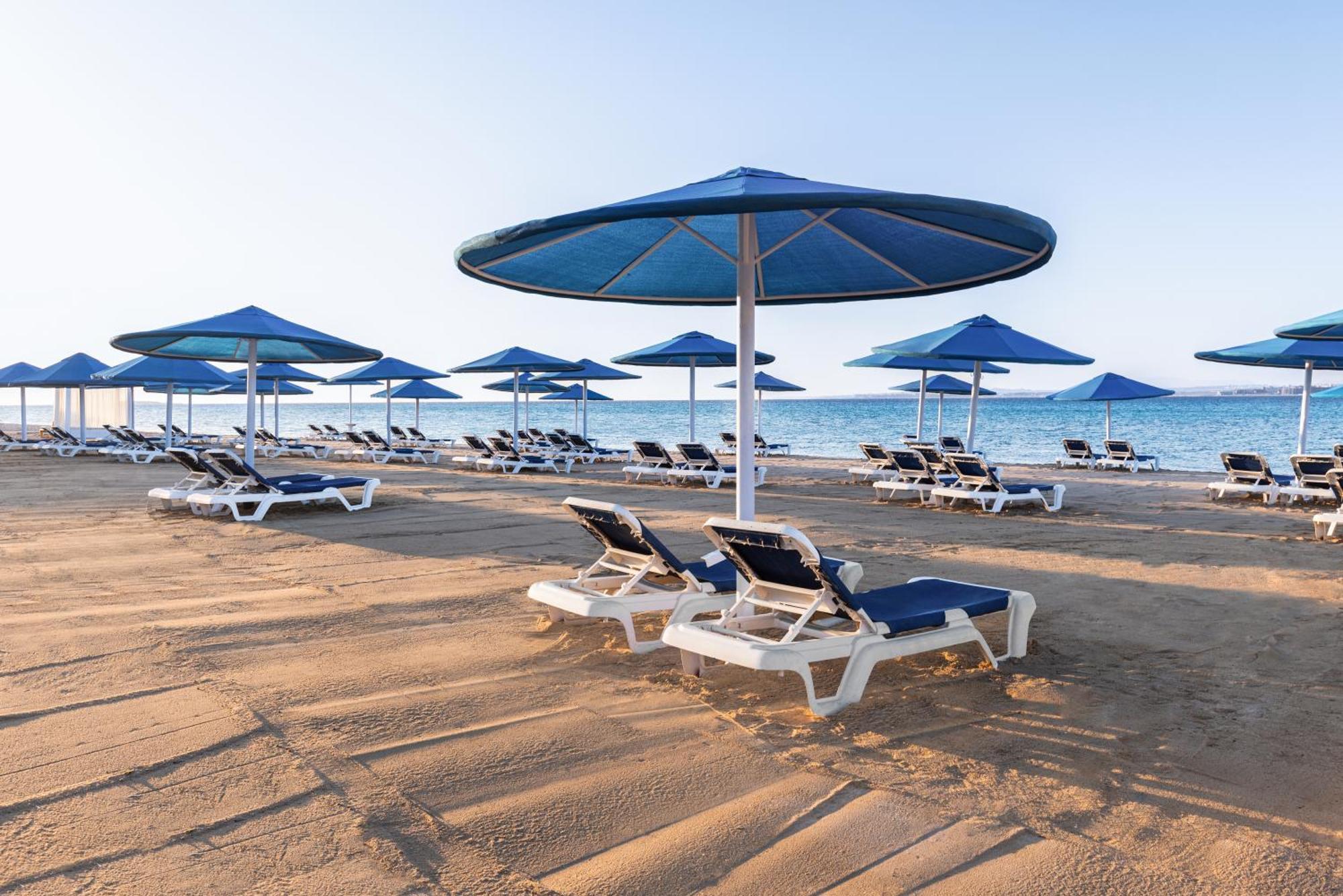 The V Luxury Resort Sahl Hasheesh Hurghada Exterior photo Beach at the Grand Resort