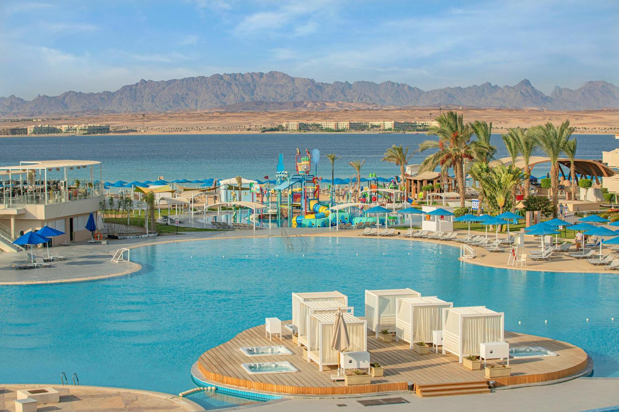 The V Luxury Resort Sahl Hasheesh Hurghada Exterior photo View of the Red Sea from the Hilton Sharm El Sheikh
