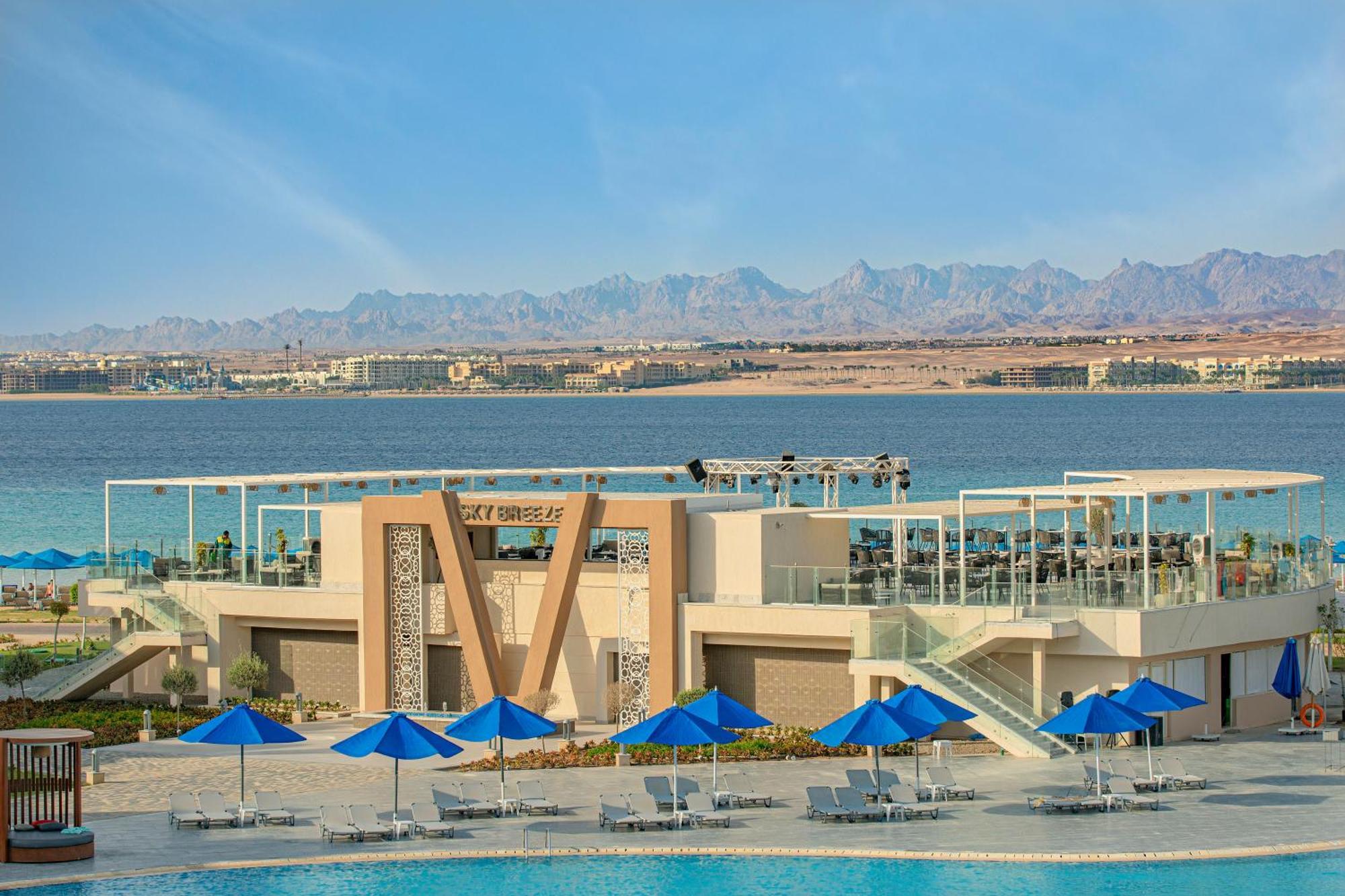 The V Luxury Resort Sahl Hasheesh Hurghada Exterior photo View of the Red Sea from the Hilton Sharm El Sheikh