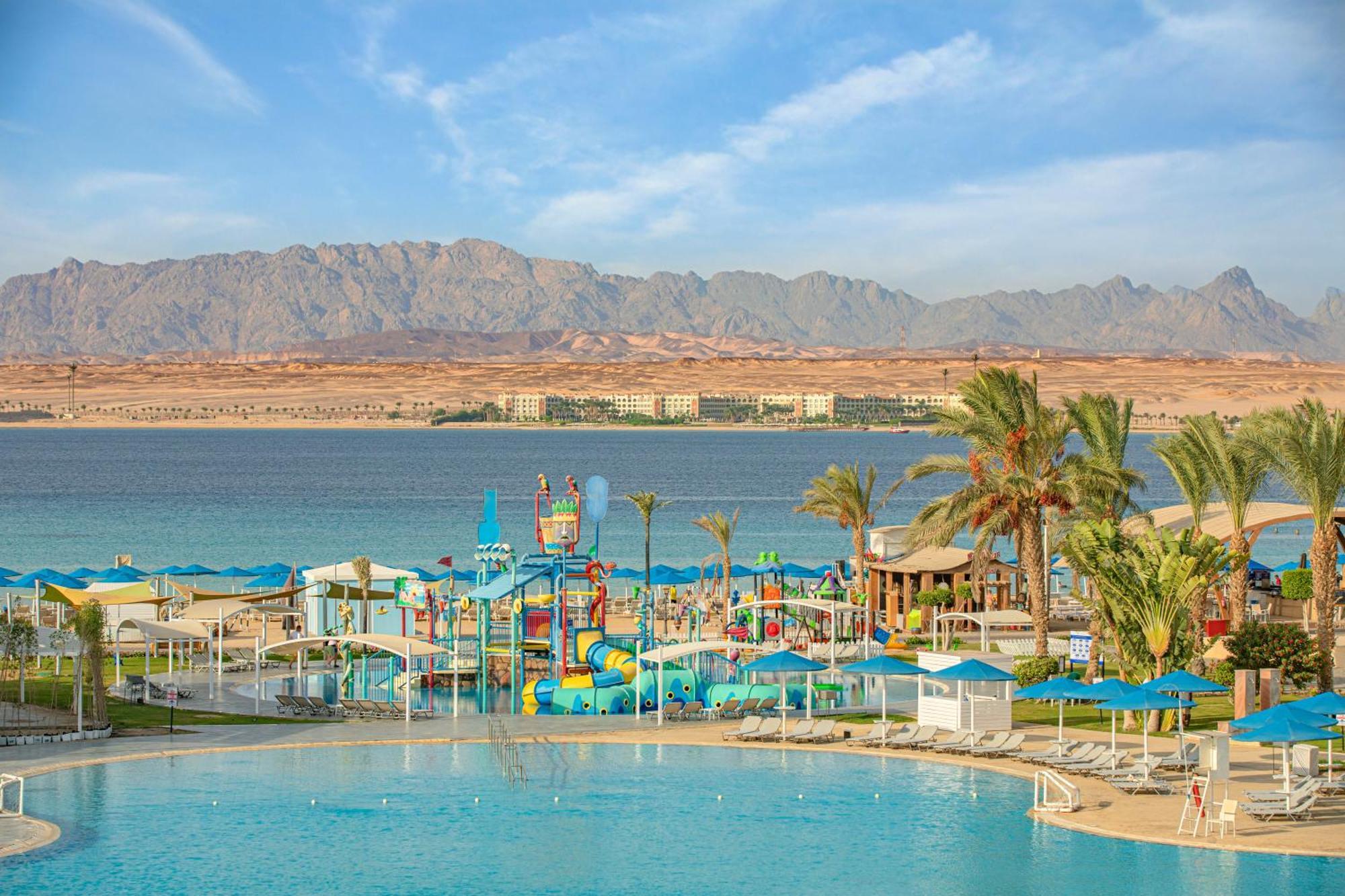 The V Luxury Resort Sahl Hasheesh Hurghada Exterior photo View of the Dead Sea from the Dead Sea Spa Resort