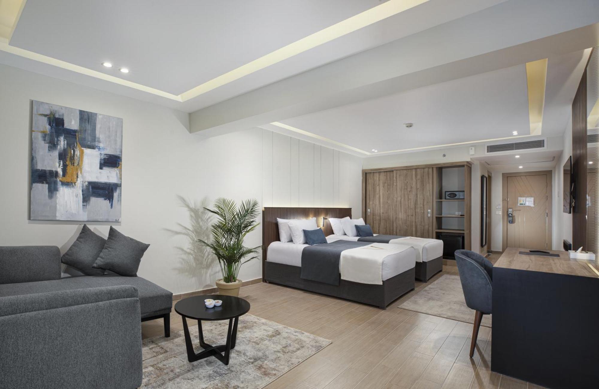 The V Luxury Resort Sahl Hasheesh Hurghada Exterior photo Deluxe Suite
